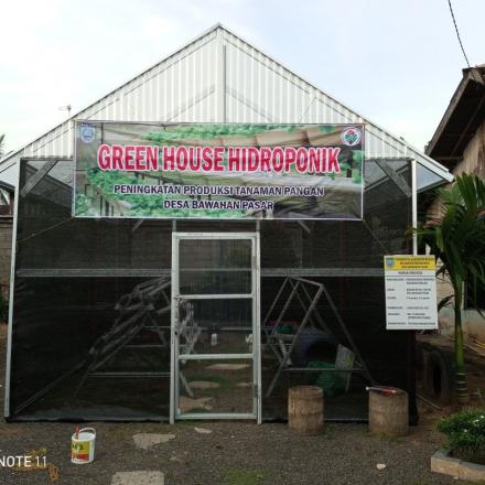 Pembuatan Green House Hidroponik Desa Bawahan Pasar Kec. Mataraman